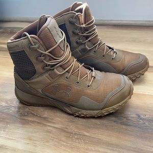 Under Armour Valsetz Boot Womens 7.5.